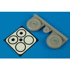   Aires Junkers Ju 88A-1 wheels & paint masks for Revell kit - kerekek festőmaszkkal