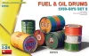 MiniArt Fuel & Oil Drums 1930-50's Set 2 – 1:24 dioráma-kiegészítő
