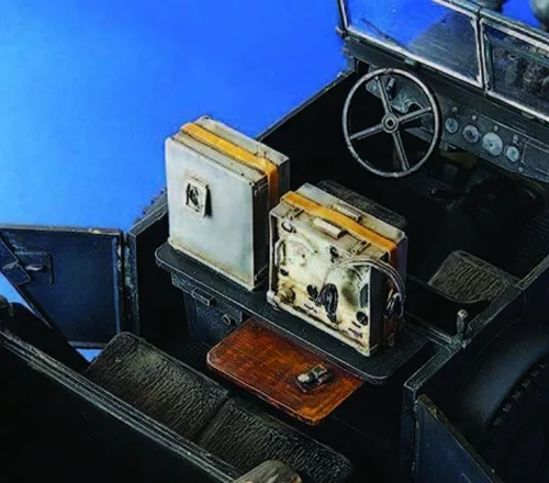 Plus Model Funkwagen Kfz. 15 für Tamiya Bausatz - Kfz.15 rádiós jármű – átalakító készlet