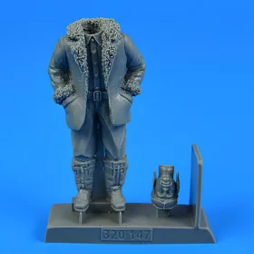   Aerobonus German or Austro-Hungarian WWI Pilot (Winter edition) – 1:32 figura (320147) makett