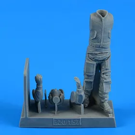 Aerobonus NATO Combat Pilot – 1:32 figura (320157) makett