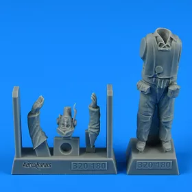 Aerobonus US Marine Corps WWII Pilot – figura makett