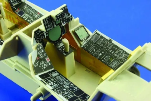 Eduard Accessories F-14A Tomcat interior für Tamiya-Bausatz - F-14A Tomcat belsőtér-részletező készlet
