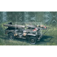   Italeri 1/4 ton. 4x4 AMBULANCE JEEP 1:35 harcjármű makett 326IT