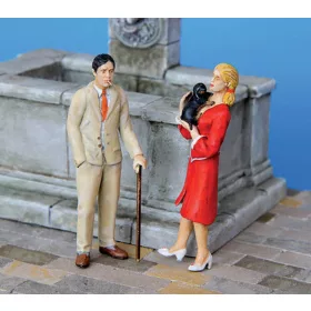 Plus Model Treffen auf der Promenade – figura makett