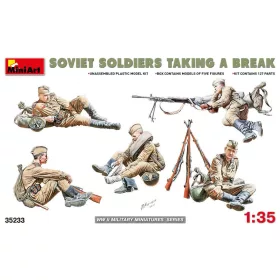   MiniArt Soviet Soldiers Taking a Break – 1:35 figura makett