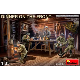 MiniArt Dinner on the Front – 1:35 figura makett