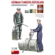 MiniArt German Tankers Refueling – 1:35 figura makett