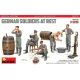 MiniArt GERMAN SOLDIERS AT REST. SPECIAL EDITION – 1:35 figura makett