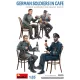 MiniArt German Soldiers in Cafe – 1:35 figura makett