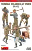 MiniArt German Soldiers at Work (RAD) Special Edition – 1:35 figura makett