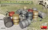 MiniArt German 200L Fuel Drum Set WW2 – 1:35 dioráma-kiegészítő