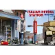 MiniArt Italian Petrol Station 1930-40s – 1:35 dioráma-kiegészítő
