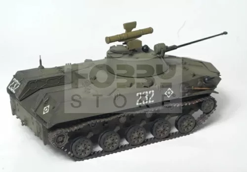Zvezda - BMD-2 Russian airborne fighting vehicle makett 1:35 (3577Z)