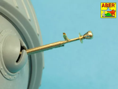 Aber Models szovjet Sharotank gömbharckocsi – fegyverzet: 2×37 mm-es löveg és 2×12,7 mm-es DShK M36 géppuska