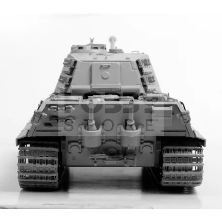 Zvezda King Tiger Ausf. B /Henschel Turret/ German Heavy Tank makett 1:35 (3601Z)