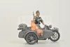 Zvezda German WWII Sidecar R12 with crew makett 1:35 (3607Z)