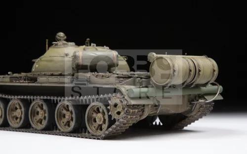 Zvezda T-62 Soviet Main Battle Tank makett 1:35 (3622Z)