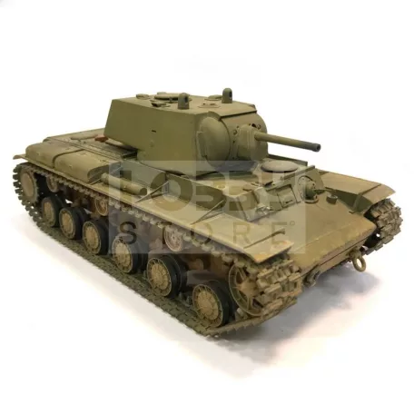 Zvezda KV-1 Soviet heavy tank mod. 1940 with L-11 gun makett 1:35 (3624Z)