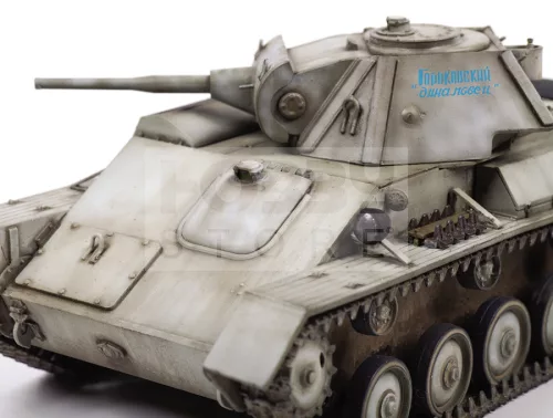 Zvezda Soviet tank T-70 makett 1:35 (3631Z)