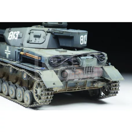 Zvezda Military Panzer IV Ausf.E makett 1:35 (3641Z)