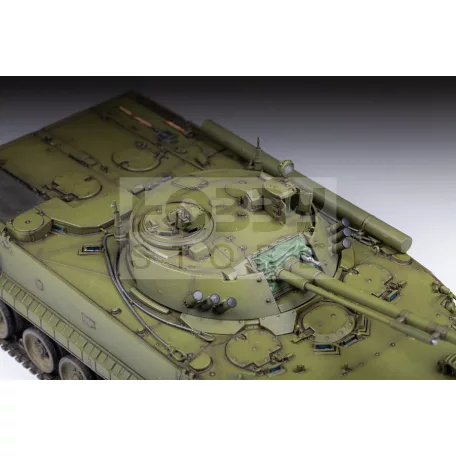 Zvezda BMP-3 RUSSIAN INFANTRY FIGHTING VEHCILE makett 1:35 (3649Z)