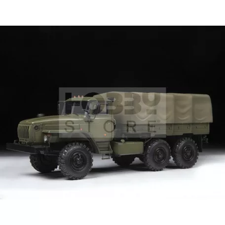 Zvezda Ural 4320 Truck makett 1:35  makett (3654Z)