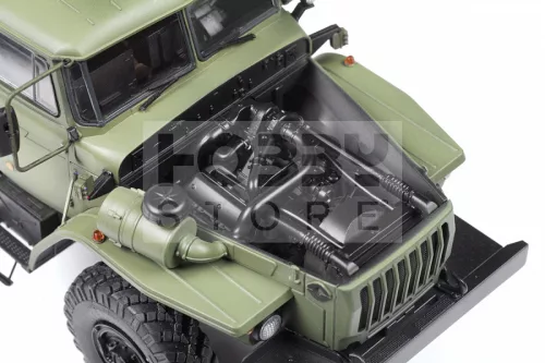 Zvezda BM-21 Grad Rocket Launcher makett 1:35 (3655Z)