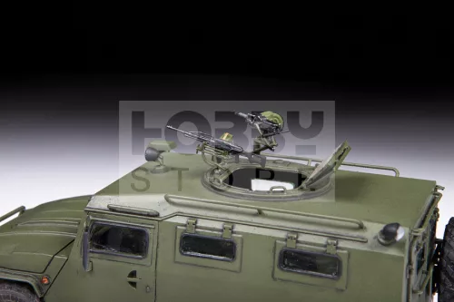 Zvezda Russian Armored Vehicle GAZ Tiger makett 1:35 (3668Z)