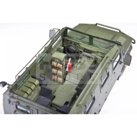 Zvezda Russian Armored Vehicle GAZ Tiger makett 1:35 (3668Z)