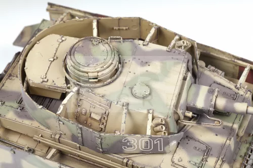 Zvezda Panzer IV Ausf. G. (Sd.Kfz.161) makett 1:35 (3674Z)