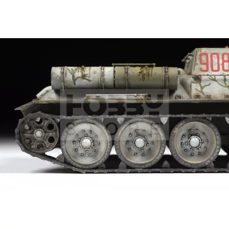 Zvezda SU-122 Self Propelled Gun makett 1:35 (3691Z)