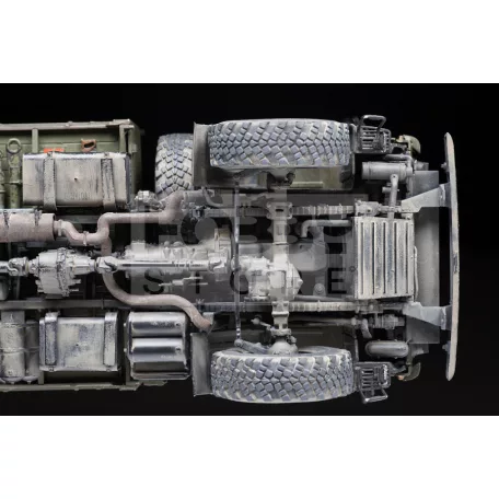 Zvezda Russian 2 Axle Military Truck K-4326 makett 1:35 (3692Z)