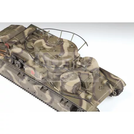 Zvezda T-28 Heavy Tank makett 1:35 (3694Z)
