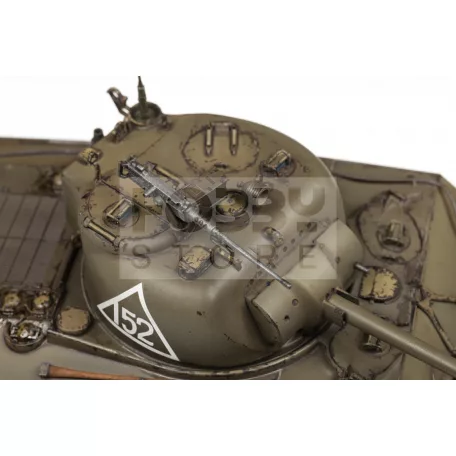 Zvezda M4 A2 Sherman makett 1:35 (3702Z)