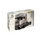 Italeri SCANIA R730 V8 STREAMLINE ''SILVER GRIFFIN'' 1:24 autó makett 3906IT