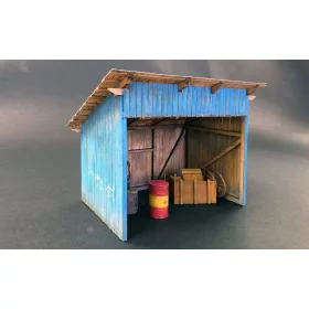 Plus Model Shed – 1:35 dioráma építmény makett