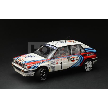 Italeri Lancia Delta HF integrale 16v 1:12 autó makett 4709IT