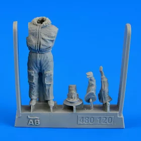   Aerobonus Soviet Pilot-the Cold War period – 1:48 figura (480120) makett