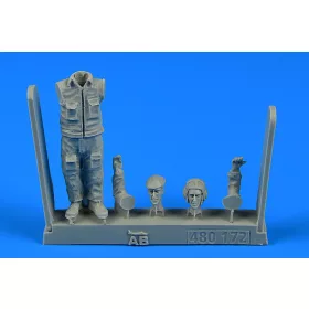   Aerobonus Soviet Aircraft Mechanic-the period of the Warsaw pact (1) – figura makett