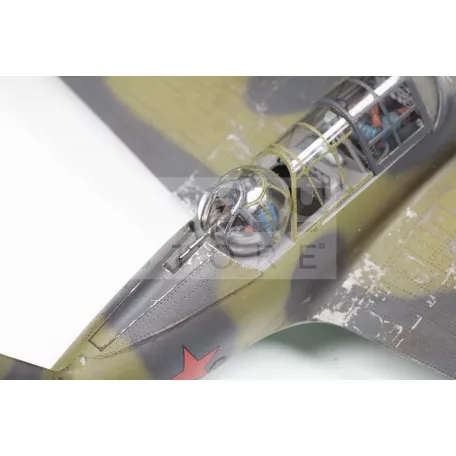 Zvezda SU-2 Soviet Light Bomber makett 1:48 (4805Z)