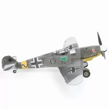 Zvezda Messerschmitt Bf-109 F4 makett 1:48 (4806Z)