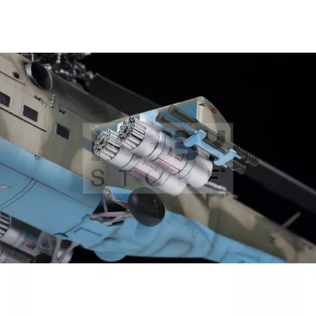Zvezda MIL Mi-24P Russ.Attack Helicopter makett 1:48 (4812Z)