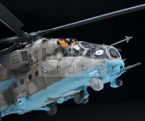 Zvezda MIL Mi-35 M "Hind E" makett 1:48 (4813Z)