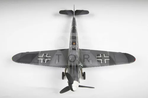 Zvezda Messerschmitt BF-109 G6 makett 1:48 (4816Z)