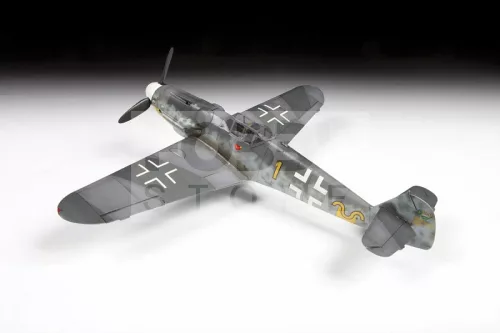 Zvezda Messerschmitt BF-109 G6 makett 1:48 (4816Z)
