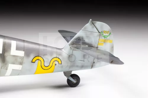 Zvezda Messerschmitt BF-109 G6 makett 1:48 (4816Z)