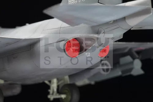 Zvezda YAK-130 Russian Light Bomber makett 1:48 (4818Z)
