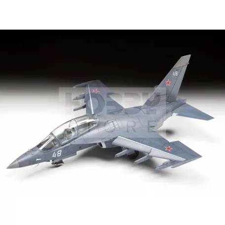 Zvezda YAK-130 Russian trainer fighter makett 1:48 (4821Z)
