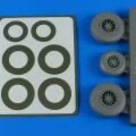  Aires B-26K Invader wheels & paint masks - early - kerekek festőmaszkkal, korai változat